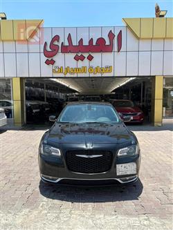 کرایسلەر 300